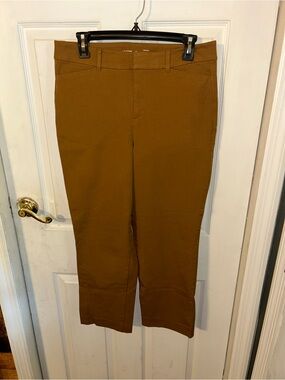 Old Navy High-Rise Pixie Pants in Caramel Brown